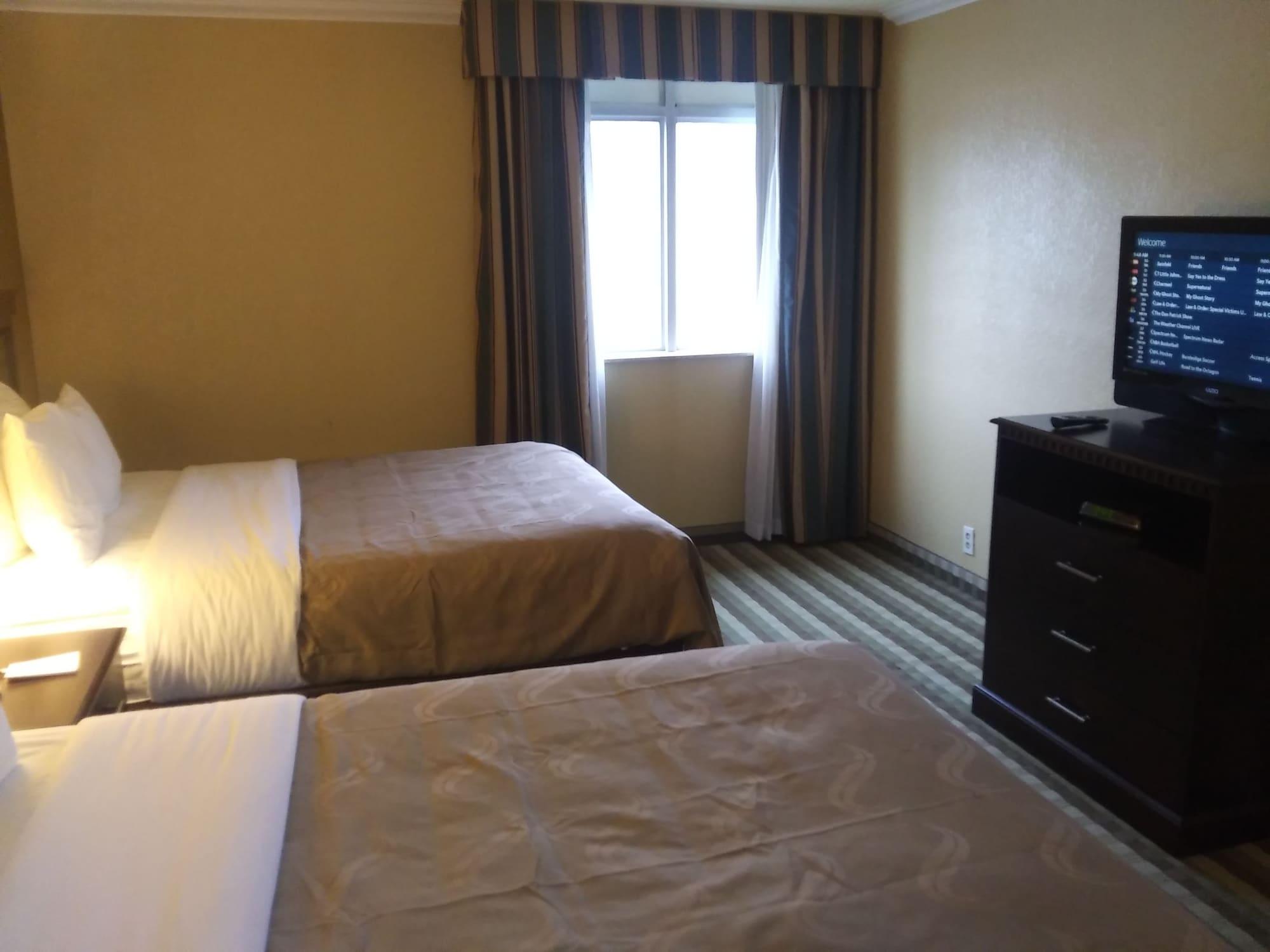 Quality Inn And Suites Fairgrounds - Syracuse Seneca Knolls Luaran gambar